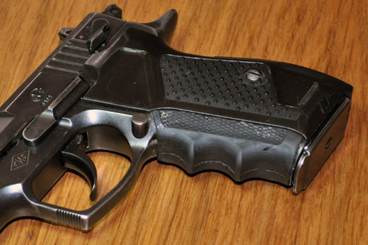 Scorpion83-cut-houge-02.jpg
