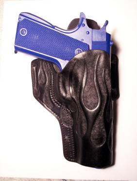 holster-world_02.jpg