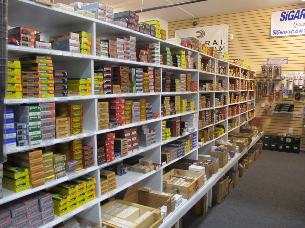 true-gun-shop_04.jpg