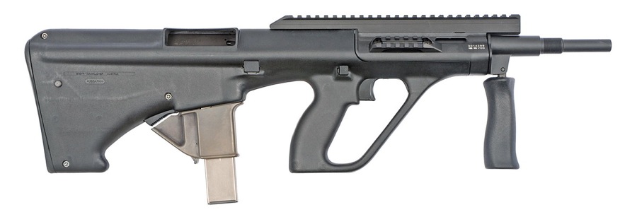 Steyr-AUG-A3-9x21-02.jpg